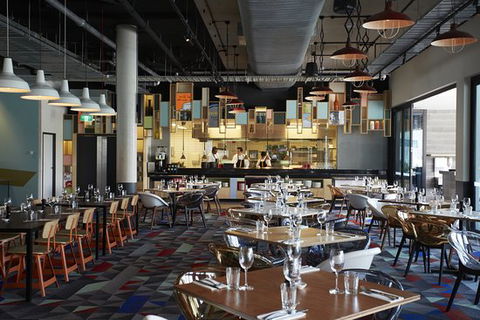 Atura Roadhouse Bar And Grill - Sydney 4u 0