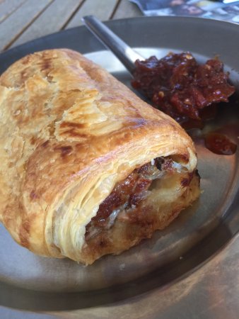 Red Door Bakery - Accommodation Sydney 0