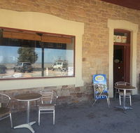Old Pier Hotel - Sydney 4u
