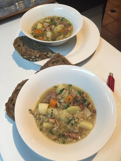 K & K Cafe Restaurant - Accommodation Sydney 2