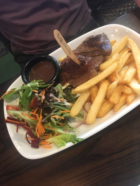 Bull 'N' Barra Restaurant - Sydney 4u 3