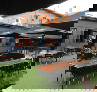 Commercial Hotel - Sydney 4u