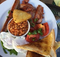 Chuckles Eumundi - Sydney 4u