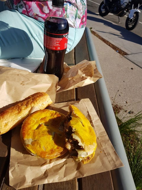 Mount Morgan Hot Bread Shop - Sydney 4u 2