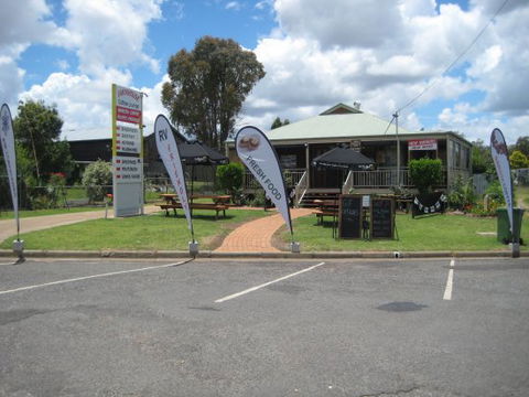 Farmhouse Coffee Lounge - Accommodation Sydney 0