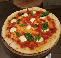 Flutterbucks Pizzeria - Sydney 4u