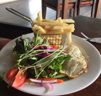 The Highlander Tavern - Accommodation Sydney