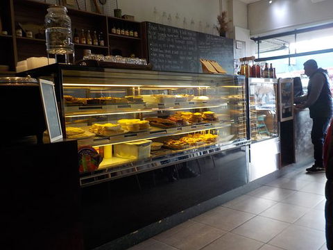 The Baker And Me - Sydney 4u 0