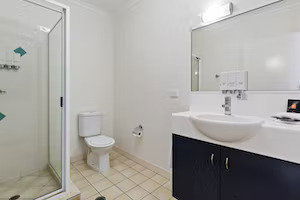The Coffee House Apartments & Bistro - Sydney 4u 3