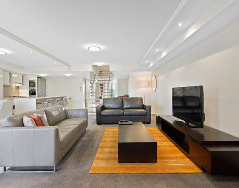 CBD Executive Apartments - Accommodation Sydney 12