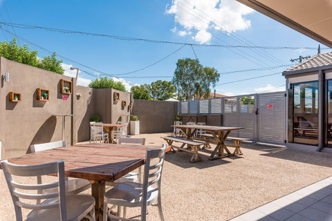 The Stirling Hotel Rockhampton - Sydney 4u 11