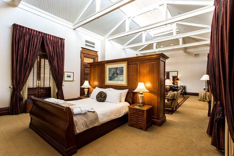 Treasury Brisbane - Accommodation Sydney 13