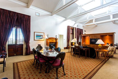 Treasury Brisbane - Accommodation Sydney 14