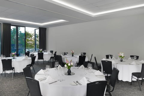 Courtyard Brisbane South Bank - Accommodation Sydney 10