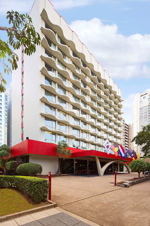 Royal On The Park - Accommodation Sydney 0