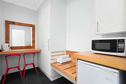 Comfort Inn, The International - Sydney 4u 4