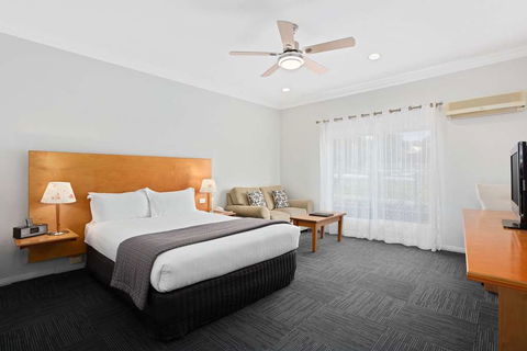 Comfort Inn, The International - Sydney 4u 6
