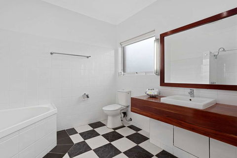 Comfort Inn, The International - Sydney 4u 9