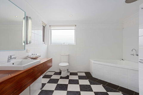 Comfort Inn, The International - Sydney 4u 13