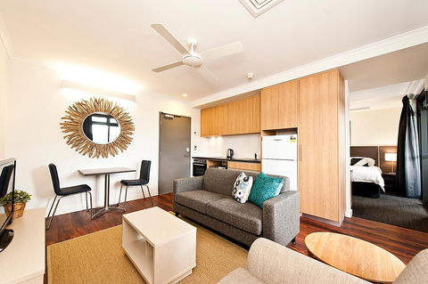 St Catherine's On Park - Accommodation Sydney 5