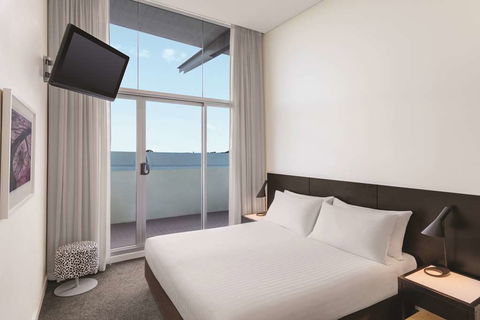 Adina Apartment Hotel Perth - Sydney 4u 3