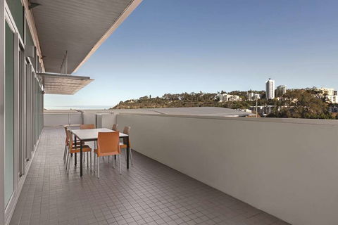 Adina Apartment Hotel Perth - Sydney 4u 8