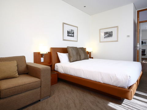 Novotel Canberra - Accommodation Sydney 5
