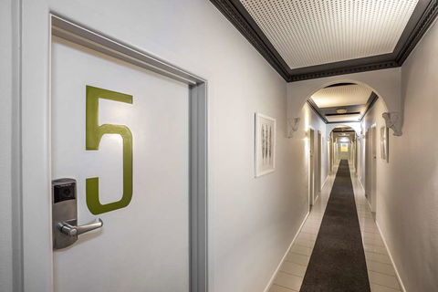 Skyways Hotel - Accommodation Sydney 1