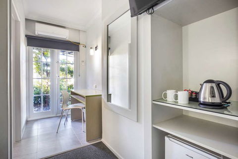 Skyways Hotel - Accommodation Sydney 3