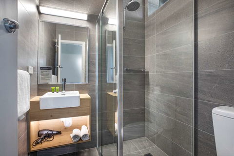 Skyways Hotel - Accommodation Sydney 4