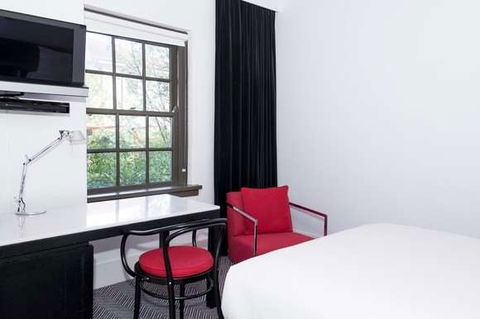 Peppers Gallery Hotel, Canberra - Accommodation Sydney 3