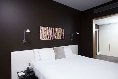 Peppers Gallery Hotel, Canberra - Accommodation Sydney 7