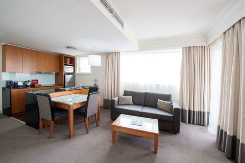 Majestic Roof Garden Hotel - Sydney 4u 8