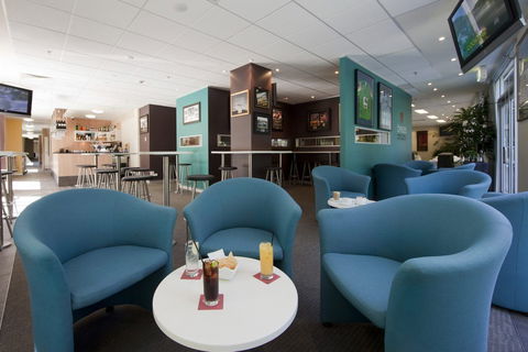 Pacific Suites Canberra - Accommodation Sydney 3
