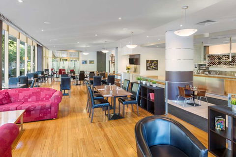 Nesuto Canberra Apartment Hotel - Sydney 4u 7