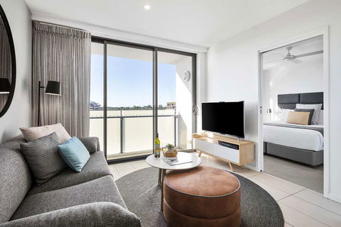 Alcyone Hotel Residences - Sydney 4u 10