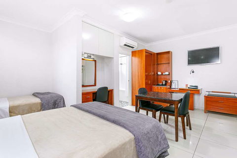 Comfort Inn & Suites Burwood - Accommodation Sydney 8