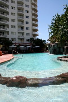 Alpha Sovereign Hotel Gold Coast - Sydney 4u 3