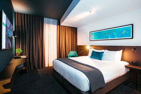 Eatons Hill Hotel - Sydney 4u 4