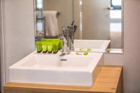 Nightcap at Chester Hill Hotel - Accommodation Sydney 1