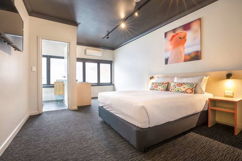 Nightcap at Chester Hill Hotel - Accommodation Sydney 3