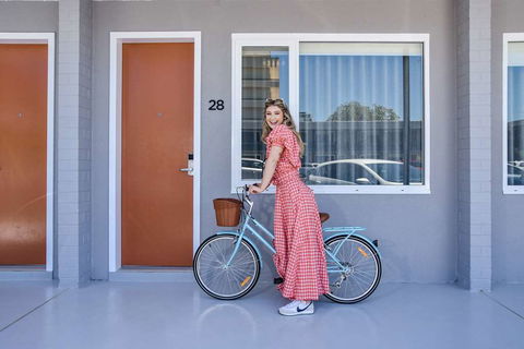 HotelMOTEL - Sydney 4u 1