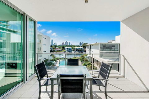 ULTIQA Freshwater Point Resort - Sydney 4u 4