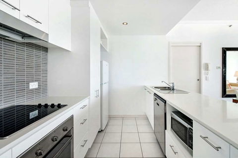 ULTIQA Freshwater Point Resort - Sydney 4u 8