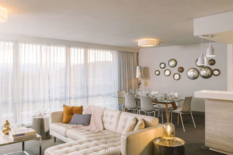QT Canberra - Accommodation Sydney 15