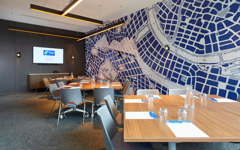 Holiday Inn Express Melbourne Southbank - Sydney 4u 16