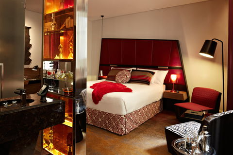 QT Sydney - Accommodation Sydney 8