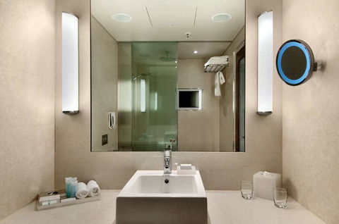 Hilton Sydney - Accommodation Sydney 6