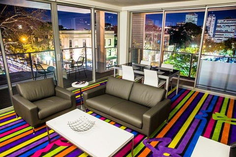 Adge Apartment Hotel - Sydney 4u 4