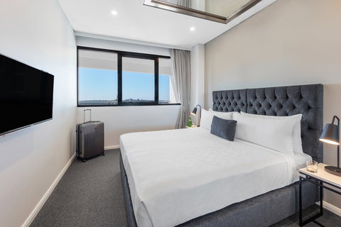 Meriton Suites Kent Street - Sydney Resort 5